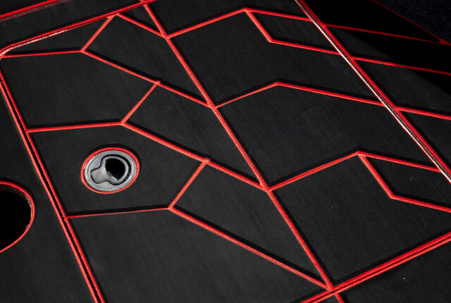 DESIGN & MATERIALS